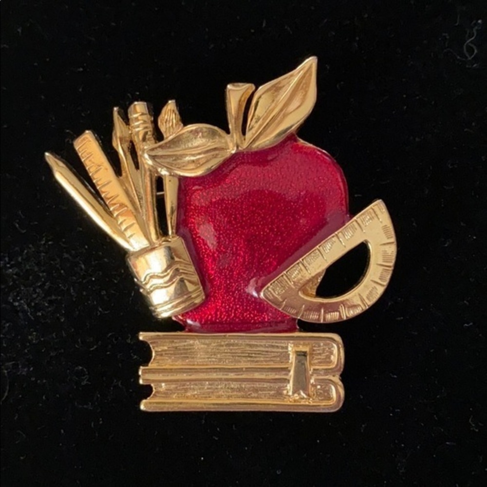 Favorite Teachers Apple Brooch